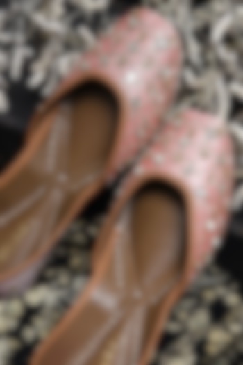 Nude Hand Embroidered Juttis by Coral Haze at Pernia's Pop Up Shop