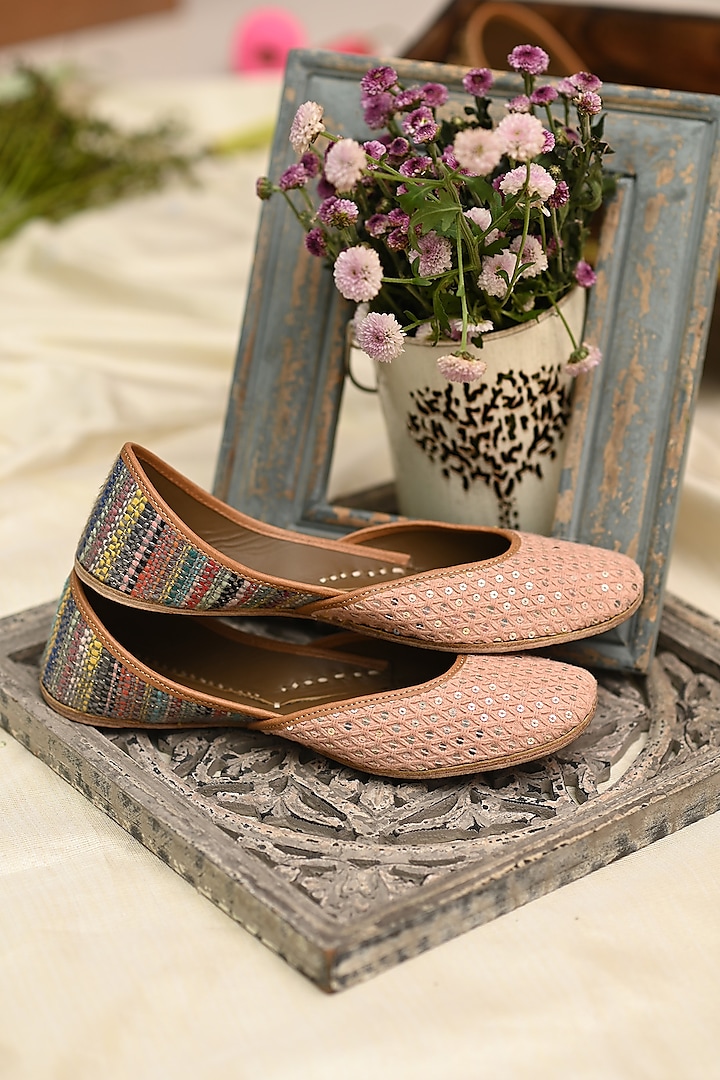 Peach Jacquard Embroidered Juttis by Coral Haze