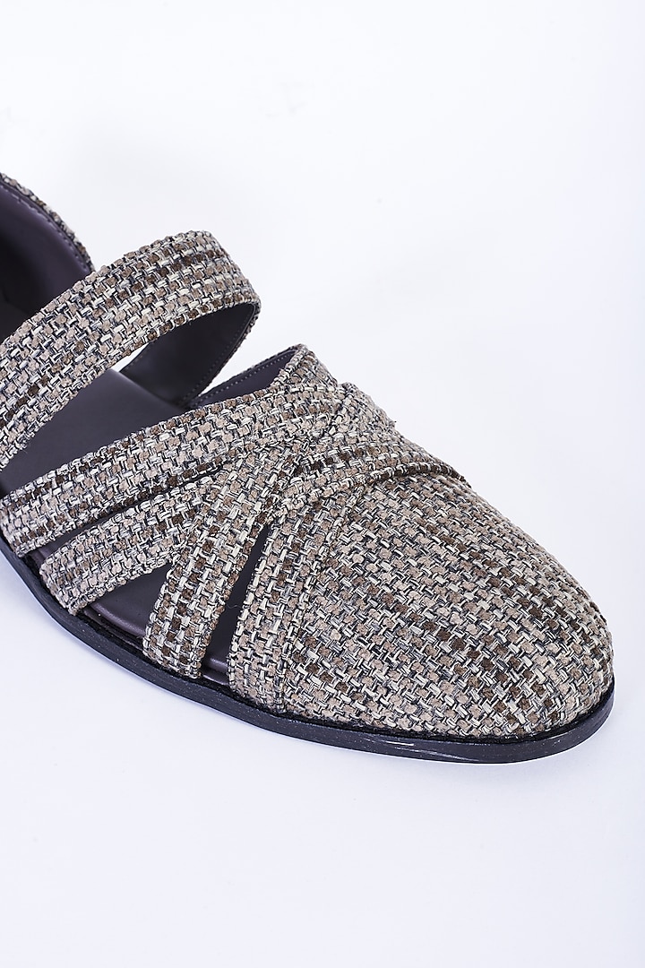 Buy CORAL HAZE MEN Grey Shaded Jacquard Peshawari Sandals at Pernia ...