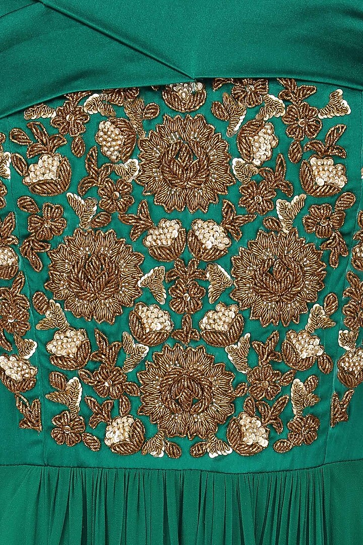 Green off shoulder zardozi embroidered kurta and churidaar set available only at Pernia's Pop Up Shop.