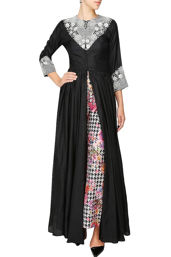 Black floral zardozi embroidered cape and printed pants set by Chhavvi Aggarwal