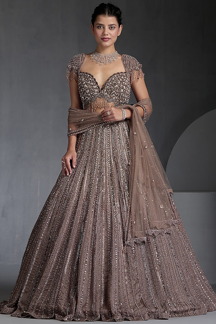 Champagne Net Sequins & Beads Embellished Bridal Lehenga Set by Chaashni by Maansi and Ketan at Pernia's Pop Up Shop