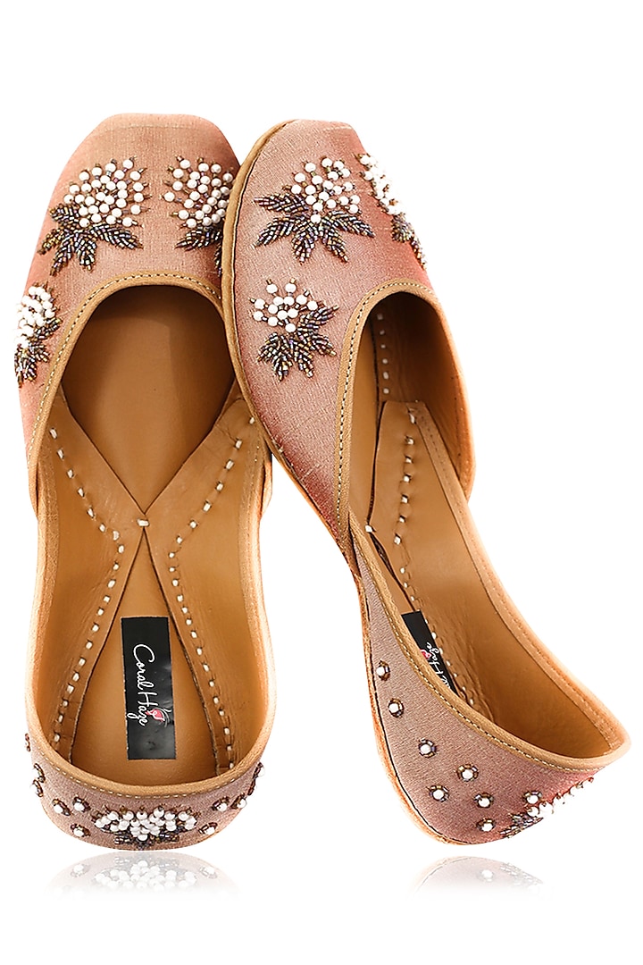 Champagne Pearls and Cutdana Embroidered Juttis by Coral Haze
