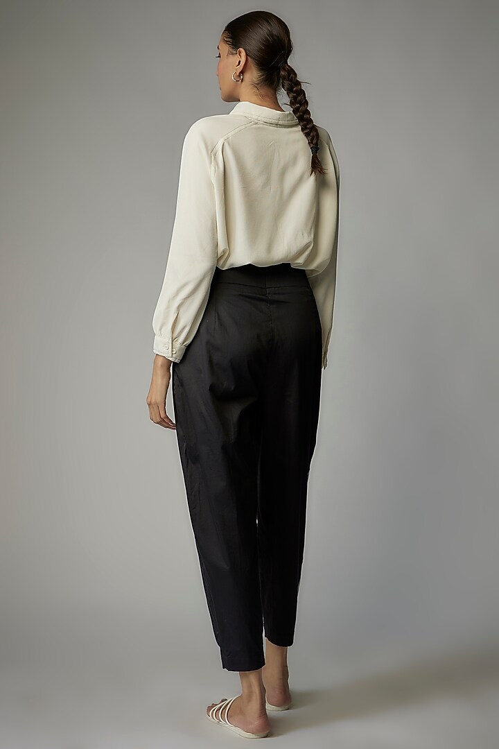 White Dual Georgette Crop Top by The Circus by Sana Shah Bhattad at Pernia's Pop Up Shop