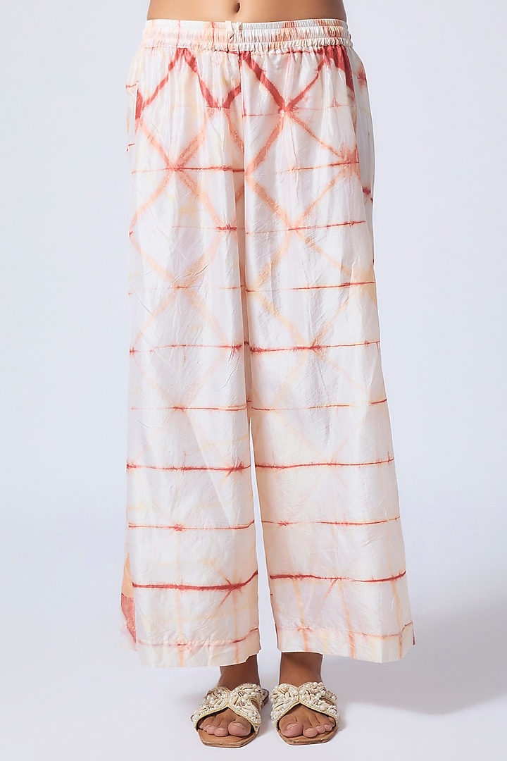 Red Mulberry Silk Dye Printed Kurta Set by CoralbySeema at Pernia's Pop Up Shop