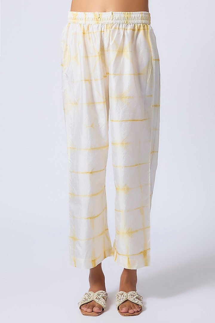 Yellow Mulberry Silk Kurta Set by CoralbySeema at Pernia's Pop Up Shop