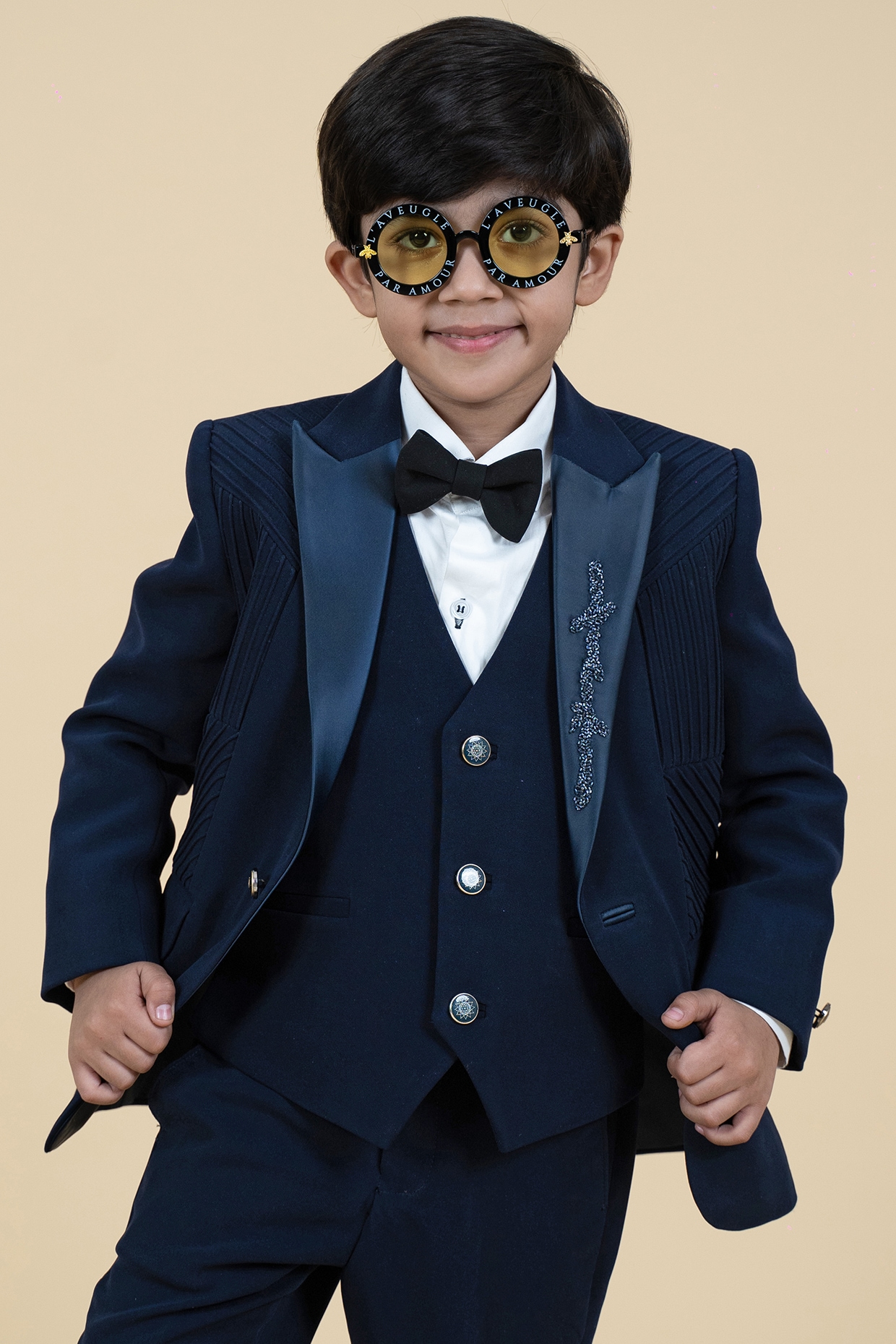 Little boys tuxedo fashion