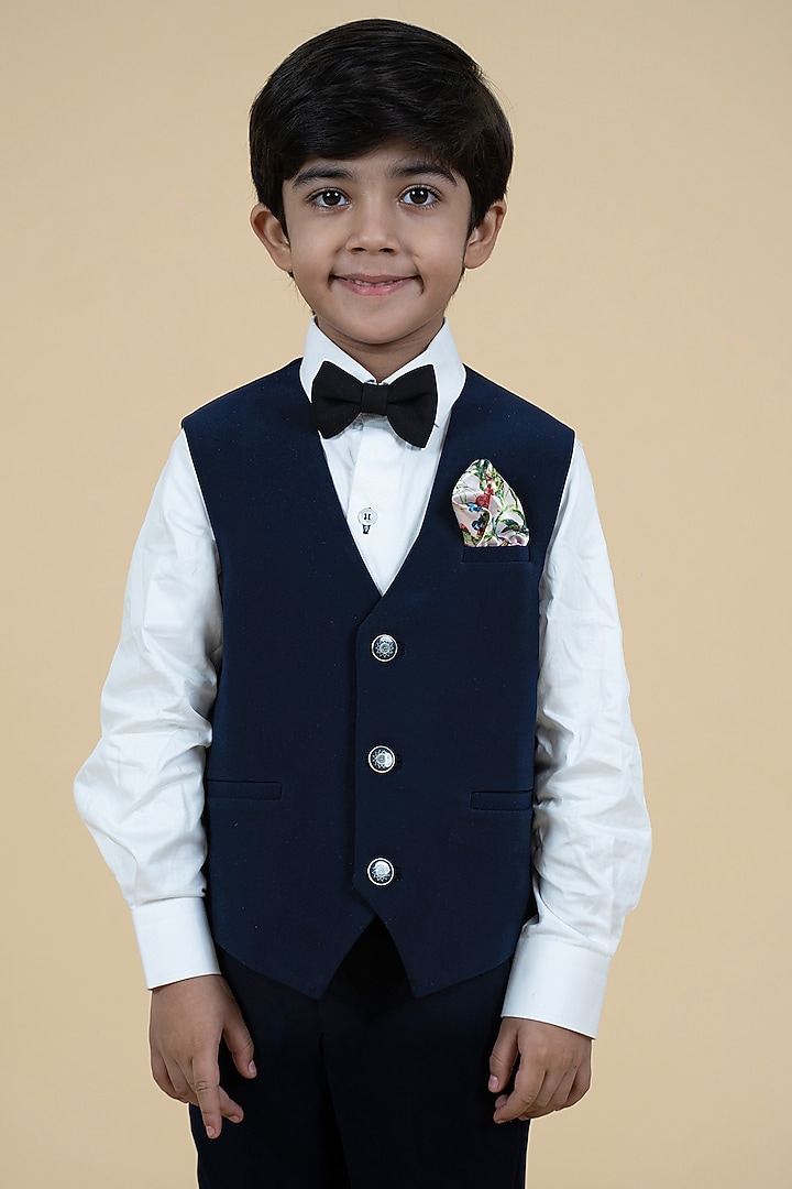 Blue Sandwash & Suiting Pant Set For Boys by Little Boys Closet at Pernia's Pop Up Shop