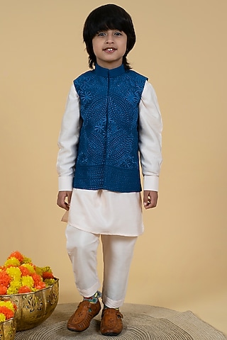 Blue Crepe Embroidered Bundi Jacket With Kurta Set For Boys by Little Boys Closet