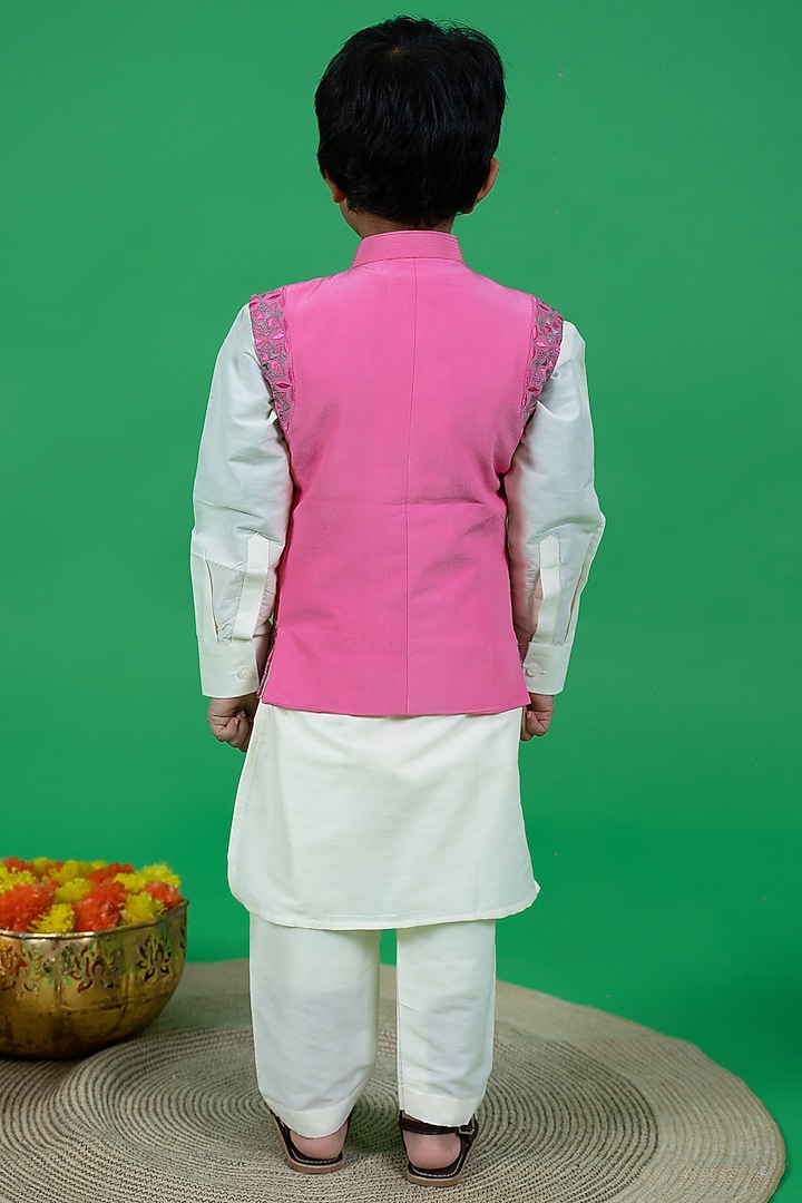 White Crepe Kurta Set With Embroidered Bundi Jacket For Boys by Little Boys Closet at Pernia's Pop Up Shop
