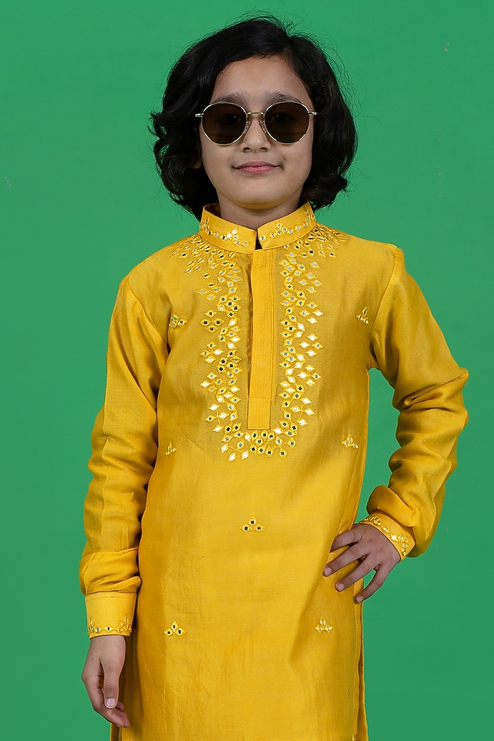 Yellow Cotton Silk Embroidered Kurta Set For Boys by Little Boys Closet at Pernia's Pop Up Shop