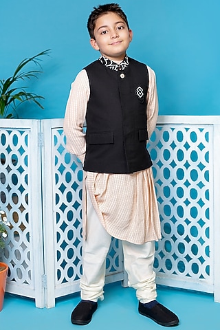 Black Embroidered Nehru Jacket With Kurta Set For Boys by Little Boys Closet
