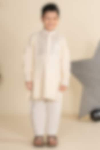 Ivory Cotton Silk Mirror Work Kurta Set For Boys by Little Boys Closet at Pernia's Pop Up Shop