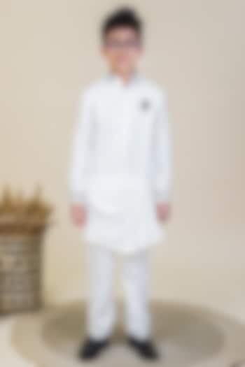 White Moss Crepe Draped Kurta Set For Boys by Little Boys Closet at Pernia's Pop Up Shop
