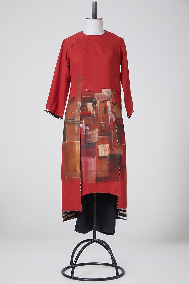 Red Hand Painted Kurta Set by CLOS at Pernia's Pop Up Shop