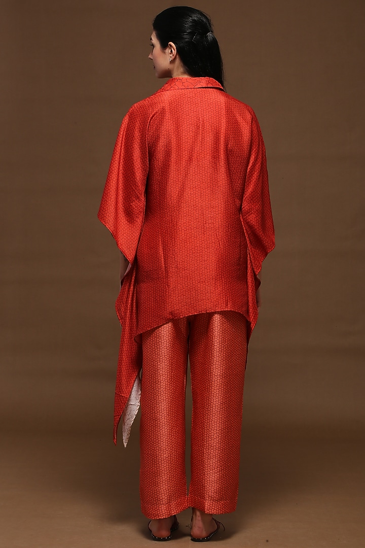 Pastel Red & Orangish Red Kaftan Tunic Set by CLOS at Pernia's Pop Up Shop