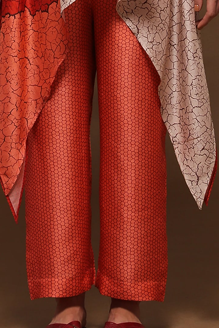 Pastel Red & Orangish Red Kaftan Tunic Set by CLOS at Pernia's Pop Up Shop