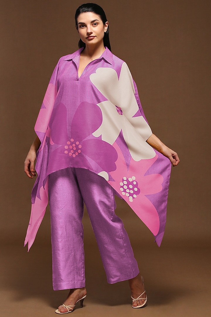 Light Purple Dupion Silk Kaftan Tunic Set by CLOS