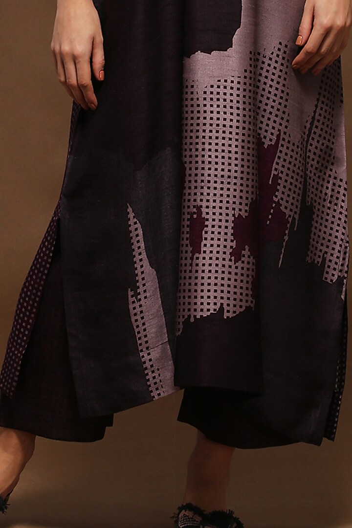 Medium Taupe Kurta Set In Dupion Silk by CLOS at Pernia's Pop Up Shop