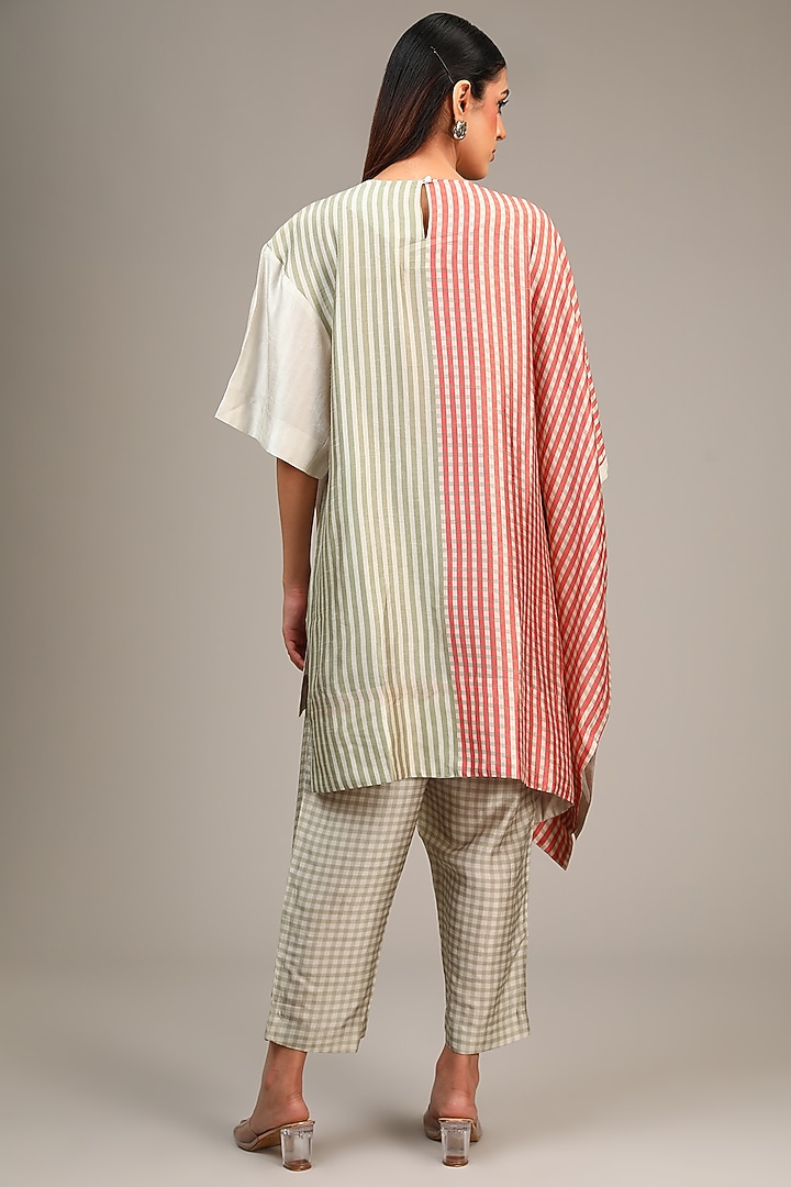 Green Dupion Silk Geometric Printed Co-Ord Set by CLOS at Pernia's Pop Up Shop