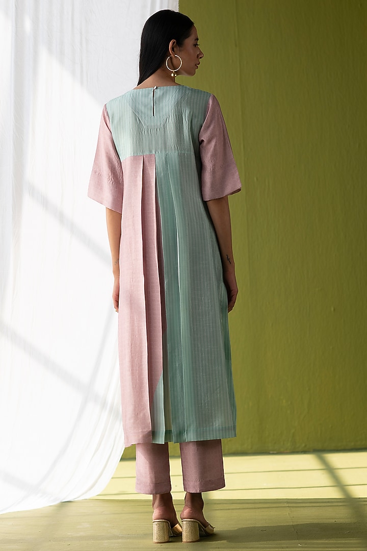Light Pink Dupion Silk Floral Abstract Printed Straight Kurta Set by CLOS at Pernia's Pop Up Shop