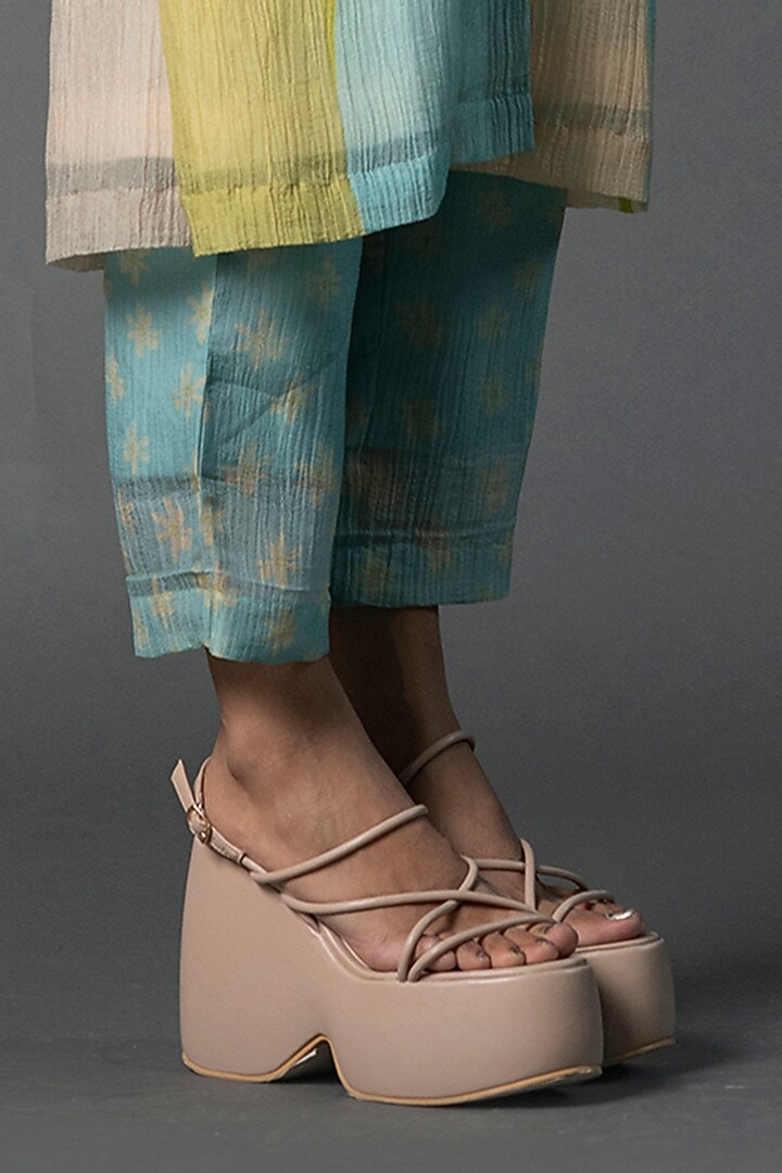Patel Blue & Cream Japanese Quash Printed Co-Ord Set by CLOS at Pernia's Pop Up Shop