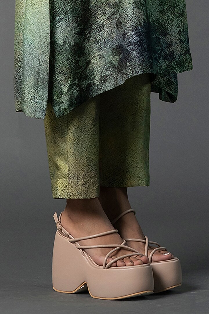 Light Green Dupion Silk Floral Printed High-Low Kurta Set by CLOS at Pernia's Pop Up Shop