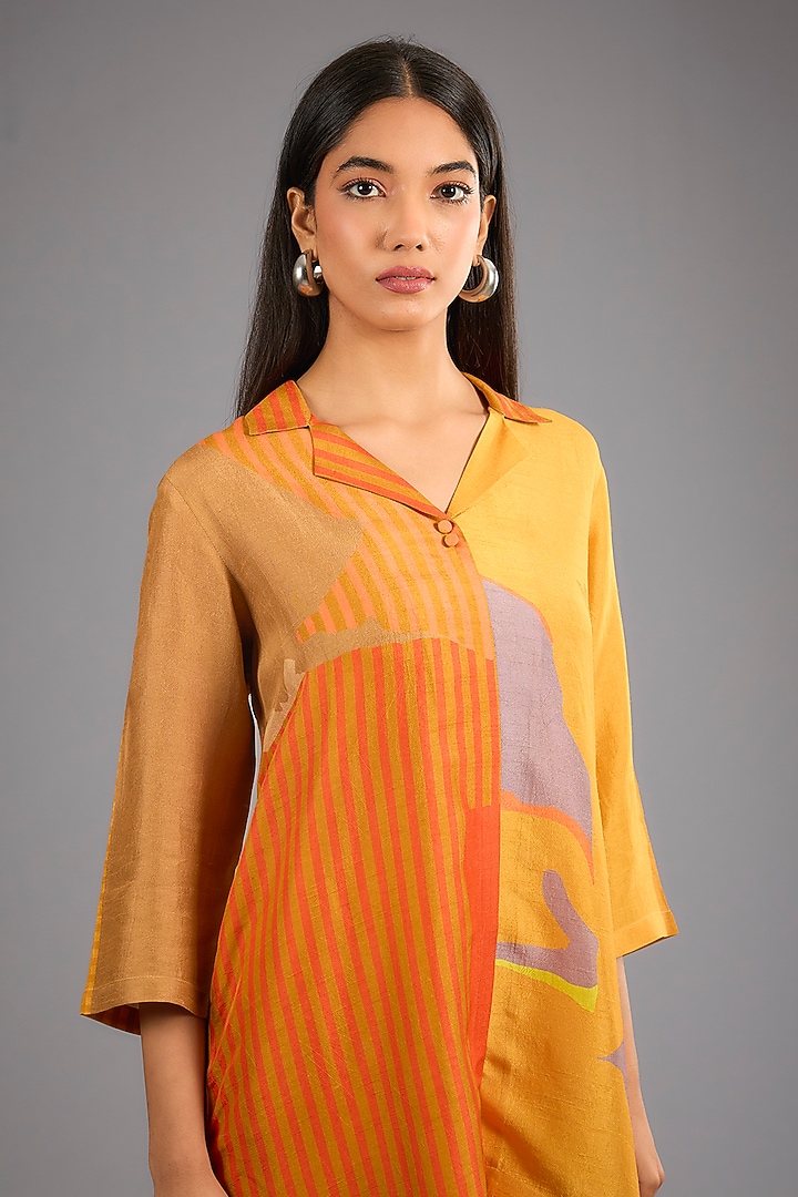 Orange Dupion Silk Abstract Geometric Printed Kurta Set by CLOS at Pernia's Pop Up Shop