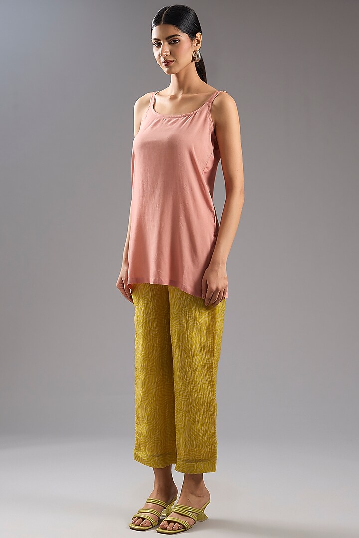 Peach Shimmer Cupro Abstract Printed Tunic Kurta Set by CLOS at Pernia's Pop Up Shop