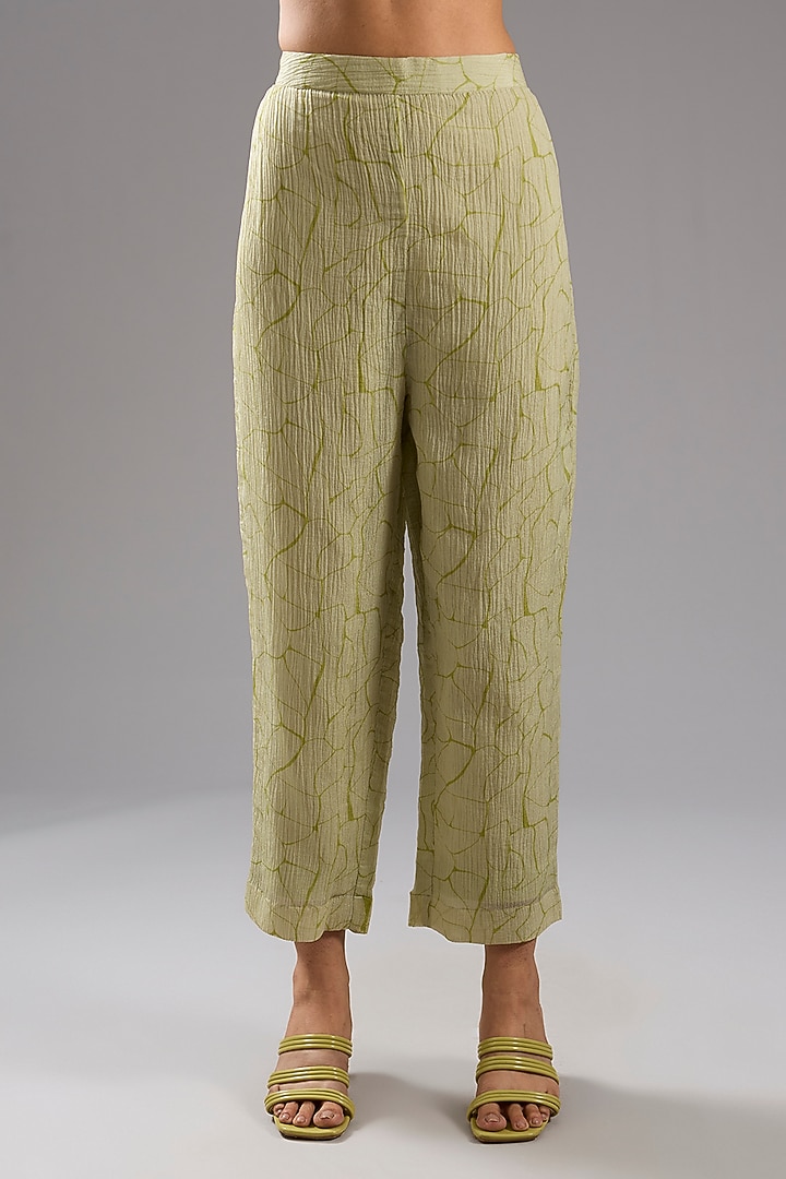 Green Shimmer Cupro Abstract Printed Tunic Kurta Set by CLOS at Pernia's Pop Up Shop