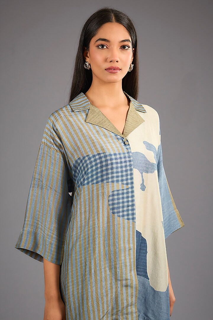Blue Dupion Silk Abstract Geometric Printed Kurta Set by CLOS at Pernia's Pop Up Shop