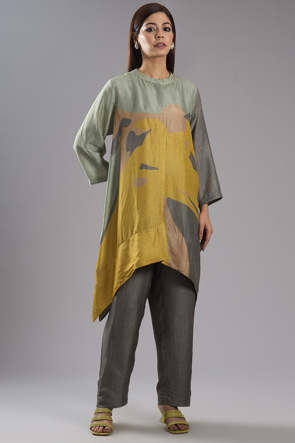 Yellow Dupion Silk Abstract Printed Tunic Kurta Set by CLOS at Pernia's Pop Up Shop