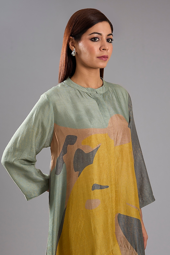 Yellow Dupion Silk Abstract Printed Tunic Kurta Set by CLOS at Pernia's Pop Up Shop