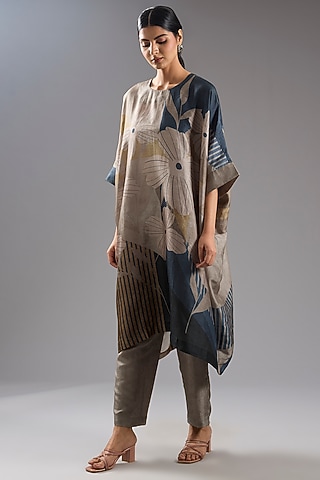 Grey Dupion Silk Abstract Printed Kaftan Set by CLOS