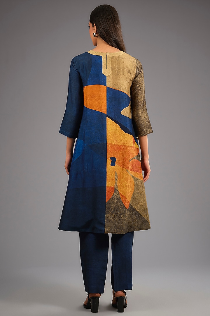 Blue Dupion Silk Abstract Geometric Printed Kurta Set by CLOS at Pernia's Pop Up Shop