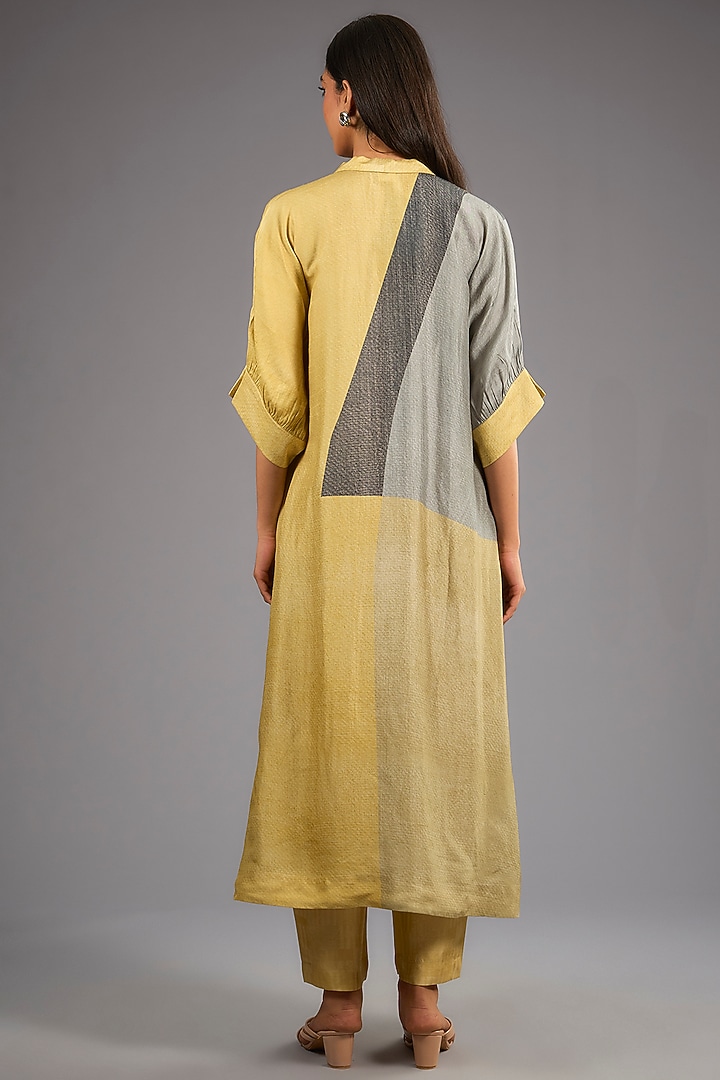 Yellow Dupion Silk Printed Kurta Set by CLOS at Pernia's Pop Up Shop