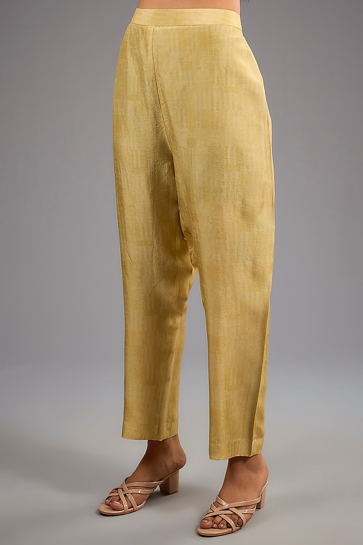 Yellow Dupion Silk Printed Kurta Set by CLOS at Pernia's Pop Up Shop
