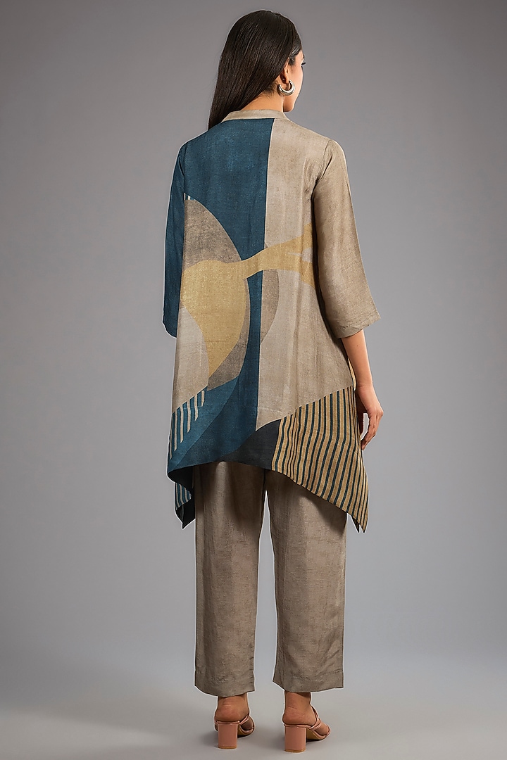 Grey Dupion Silk Printed Kurta Set by CLOS at Pernia's Pop Up Shop