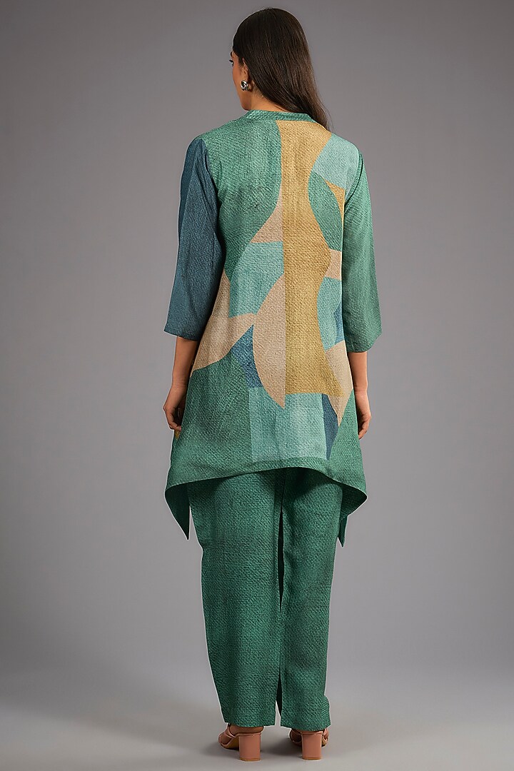 Green Dupion Silk Printed Kurta Set by CLOS at Pernia's Pop Up Shop