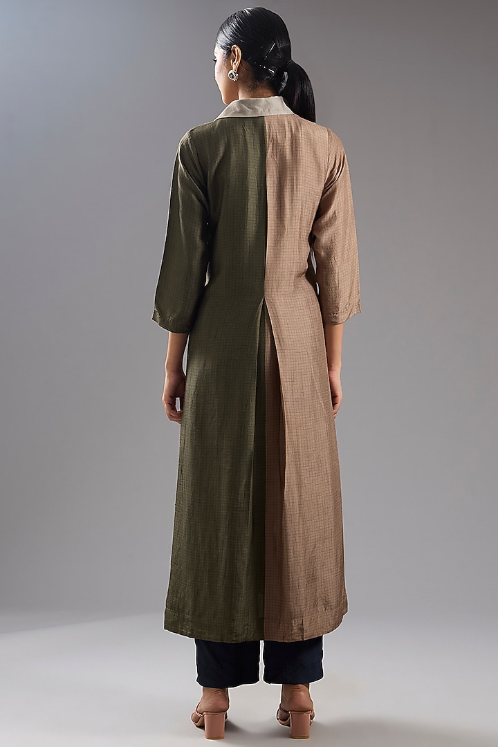 Grey Dupion Silk Abstract Printed Tunic Kurta Set by CLOS at Pernia's Pop Up Shop