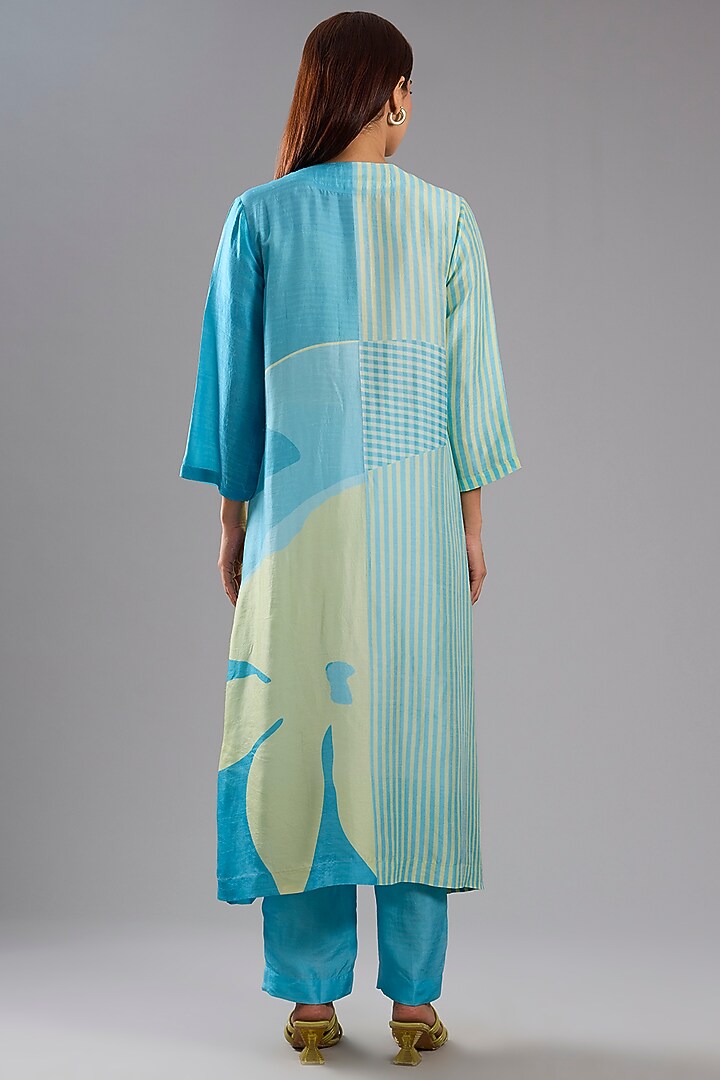 Blue Dupion Silk Abstract Printed Tunic Kurta Set by CLOS at Pernia's Pop Up Shop