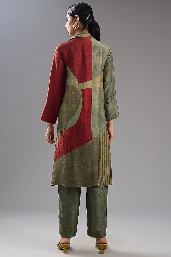 Green Dupion Silk Abstract Printed Kurta Set by CLOS at Pernia's Pop Up Shop