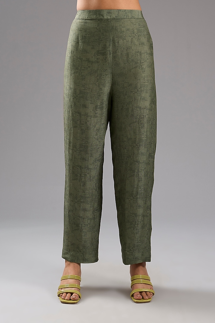 Green Dupion Silk Abstract Printed Kurta Set by CLOS at Pernia's Pop Up Shop