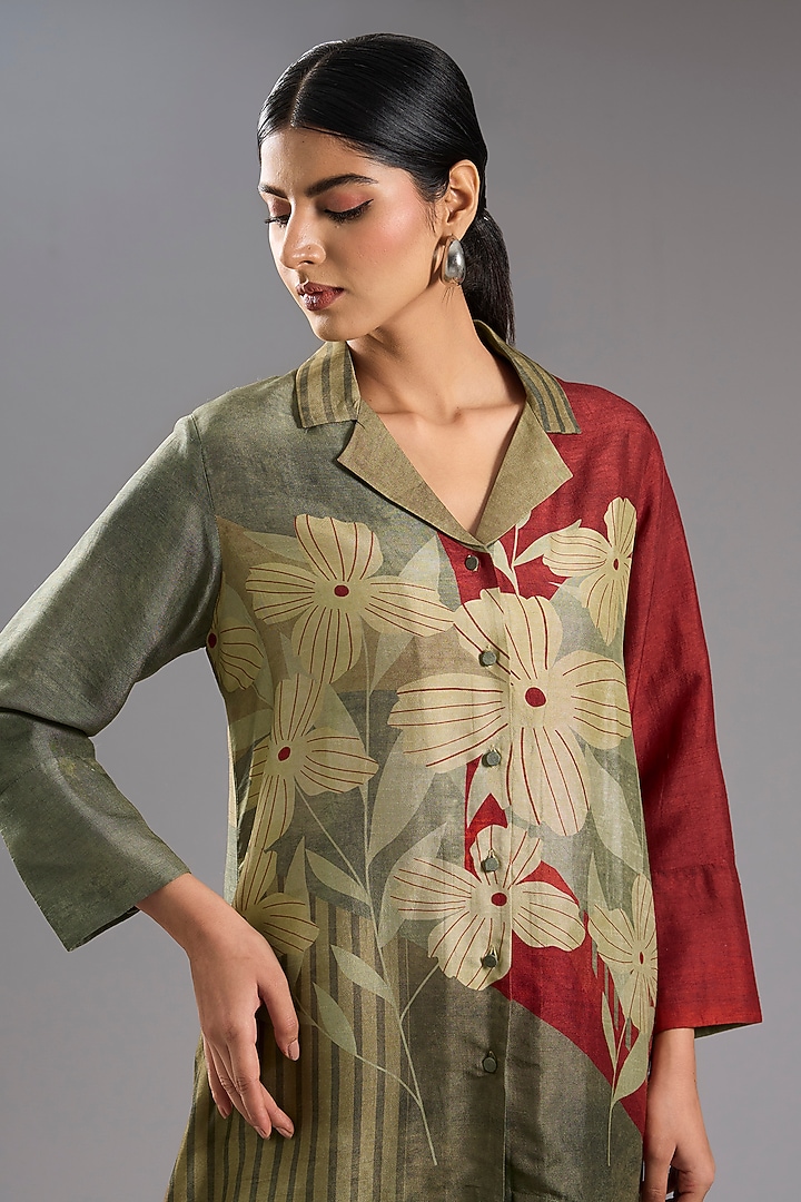 Green Dupion Silk Abstract Printed Kurta Set by CLOS at Pernia's Pop Up Shop