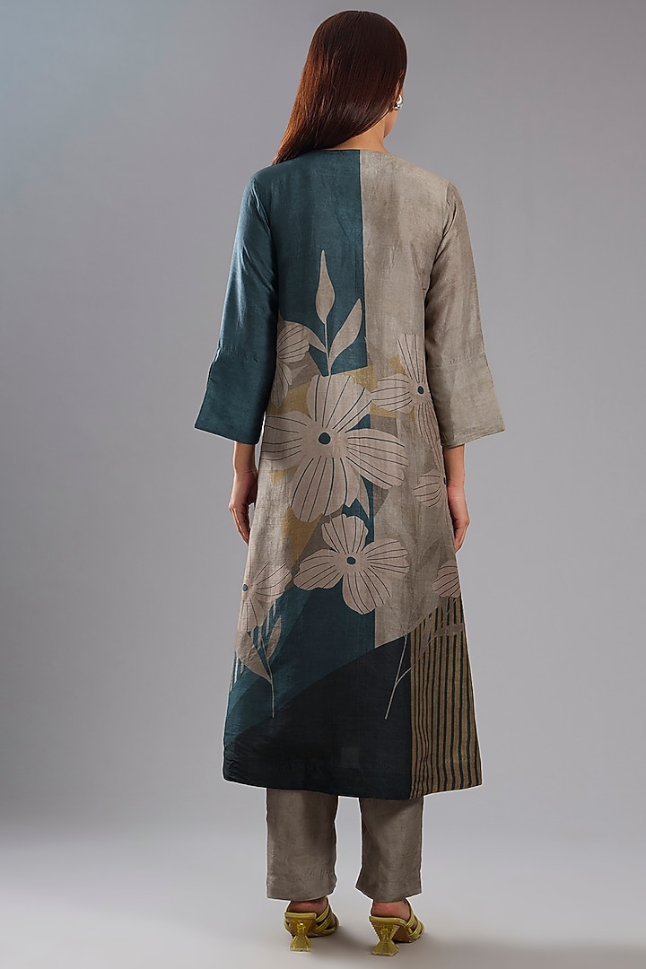 Grey Dupion Silk Abstract Printed Kurta Set by CLOS at Pernia's Pop Up Shop