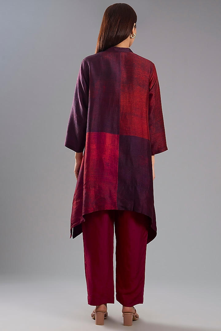 Red Dupion Silk Abstract Printed Tunic Kurta Set by CLOS at Pernia's Pop Up Shop