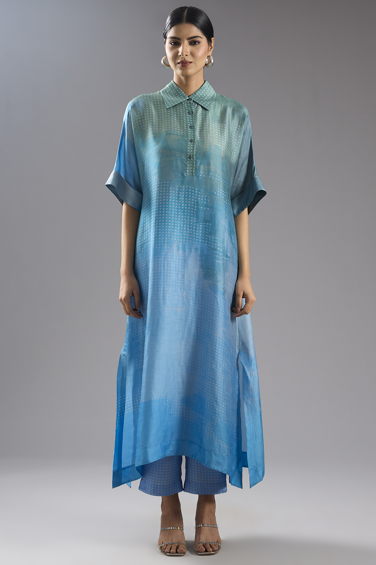 Blue Dupion Silk Abstract Printed Tunic Kurta Set by CLOS at Pernia's Pop Up Shop