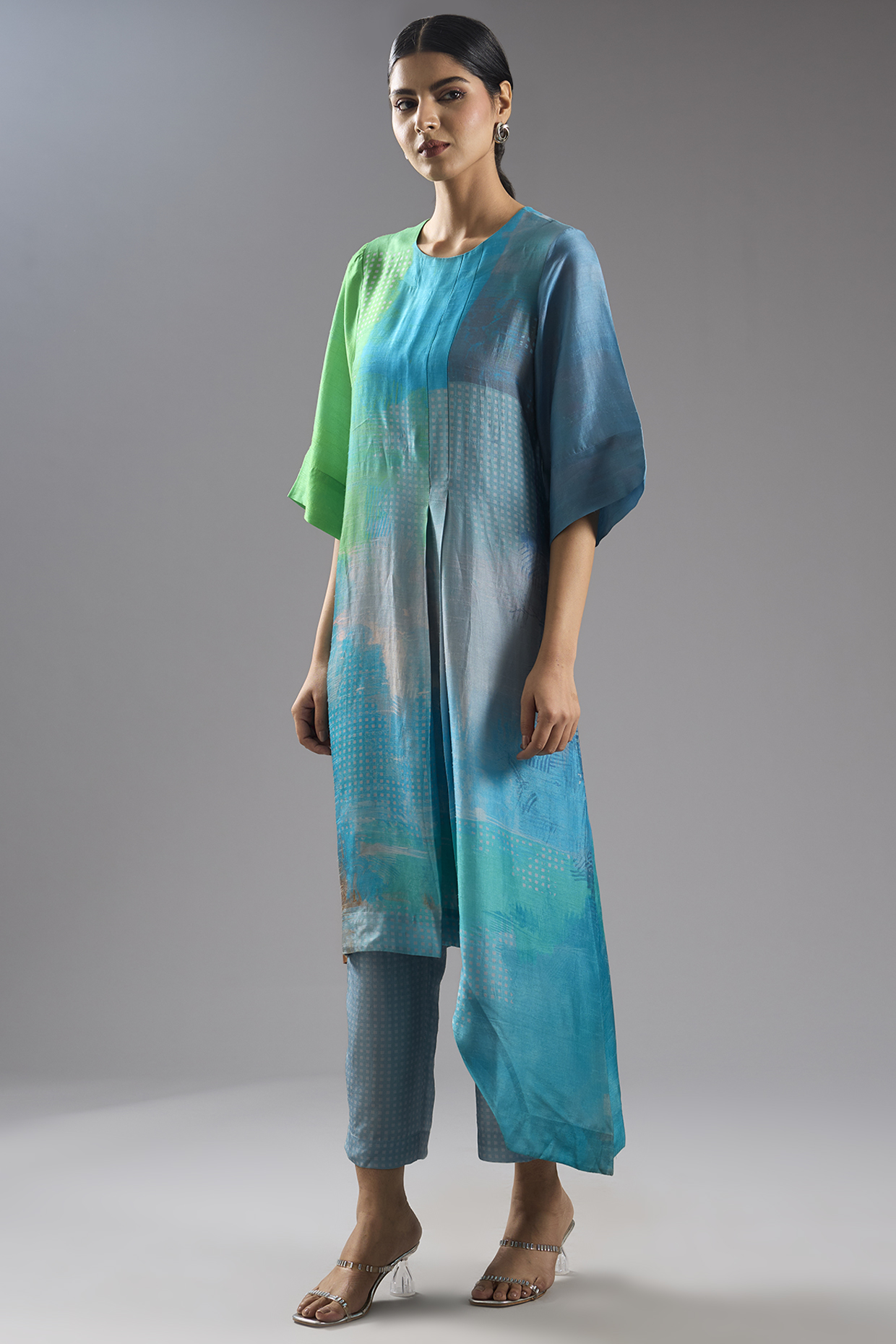 Blue Dupion Silk Abstract Printed Tunic Kurta Set by CLOS at Pernia's Pop Up Shop