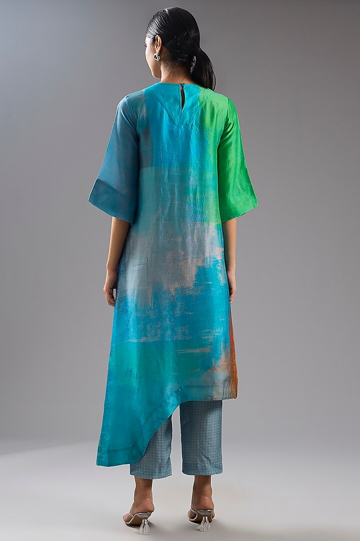 Blue Dupion Silk Abstract Printed Tunic Kurta Set by CLOS at Pernia's Pop Up Shop