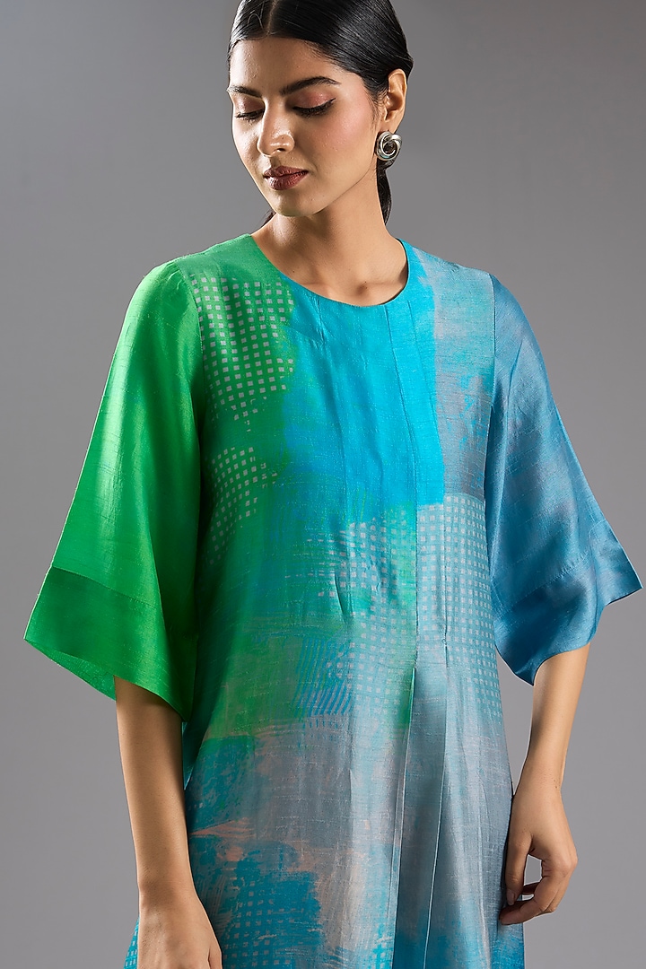 Blue Dupion Silk Abstract Printed Tunic Kurta Set by CLOS at Pernia's Pop Up Shop
